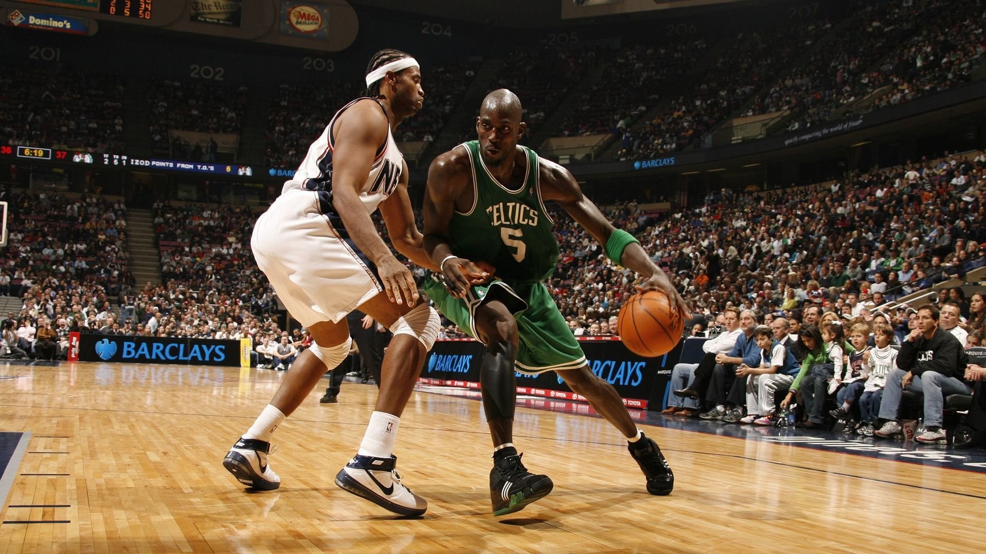 沙漠风暴中的圆月弯刀,贝林厄姆铸就2026世界杯唯一神迹